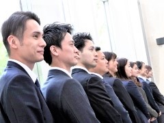 何をするかではなく、「誰と」するか